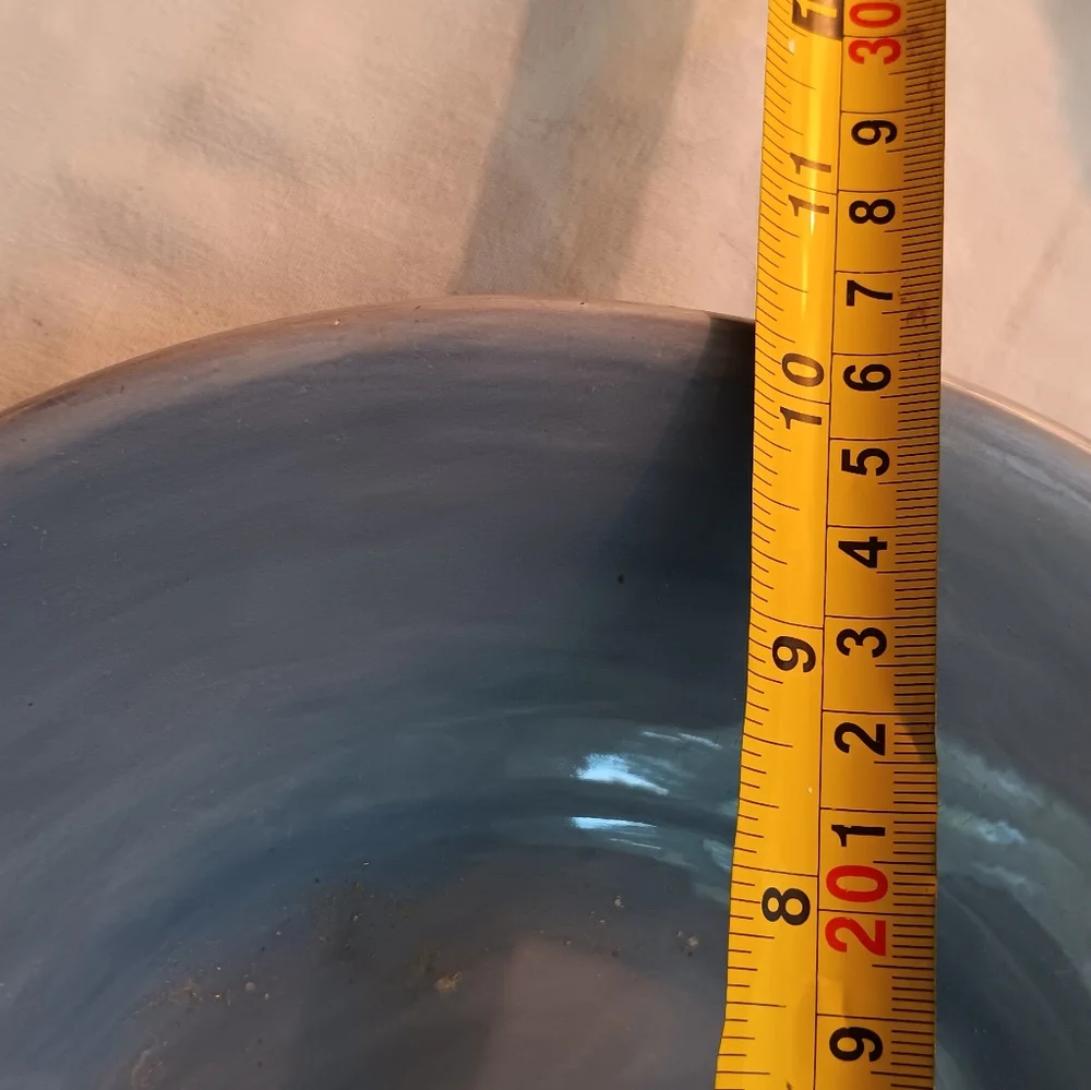 - 2 Pottery Barn Sausalito Plates Blue - Picture 8 of 9